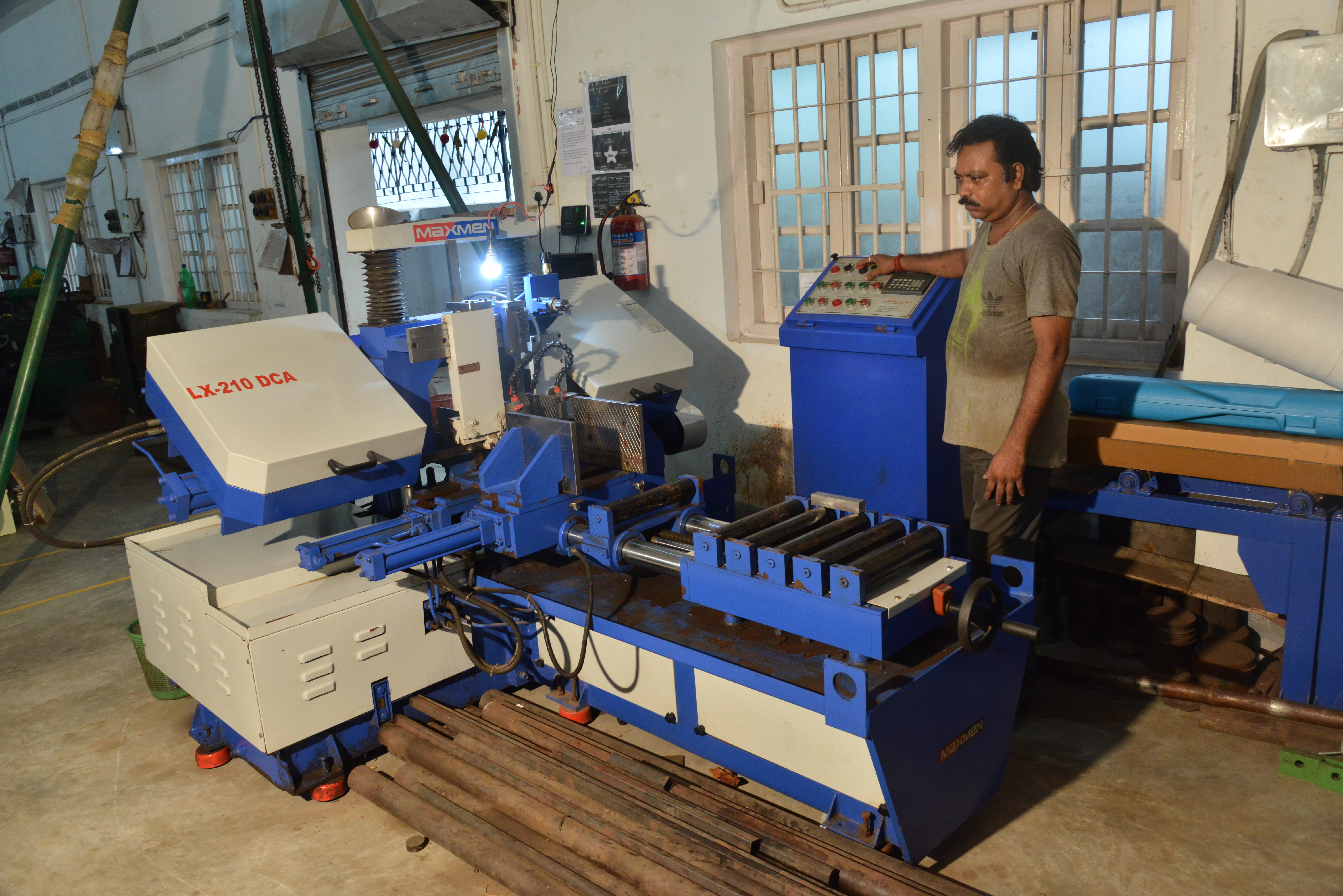 Band_Shaw_ automatic_parting_ machine
